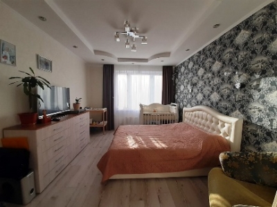 Продается 2 комнатная квартира, 57 кв.м. г.Домодедово, мкр.Западный, ул. Лунная 35 - 10 000 000 руб.